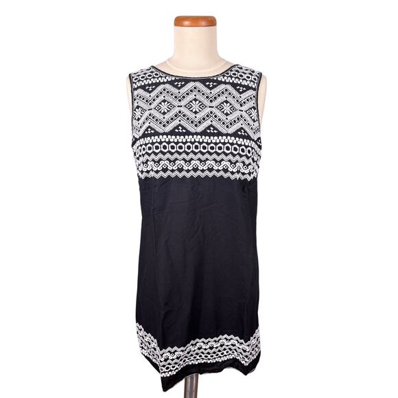 Max Studio Black and White Crochet Embroidered Sleeveless Shift Dress Large - Picture 8 of 8